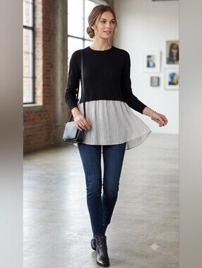 Club Monaco Lightweight Knit Top - S